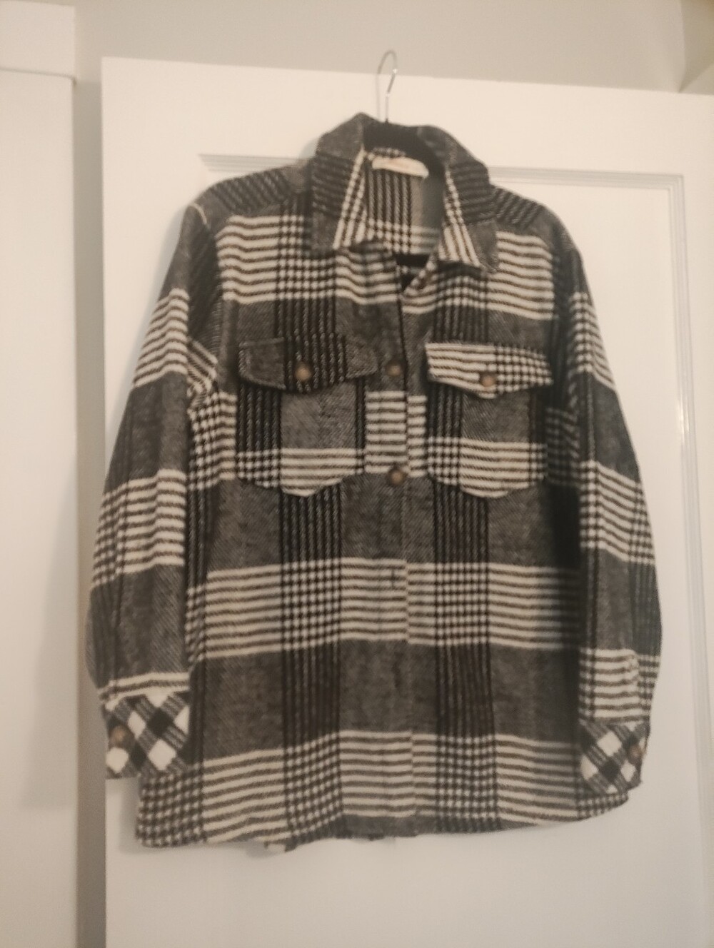Wanna B Me Plaid Shacket Black Cream Houndstooth Oversized Shirt Jacket